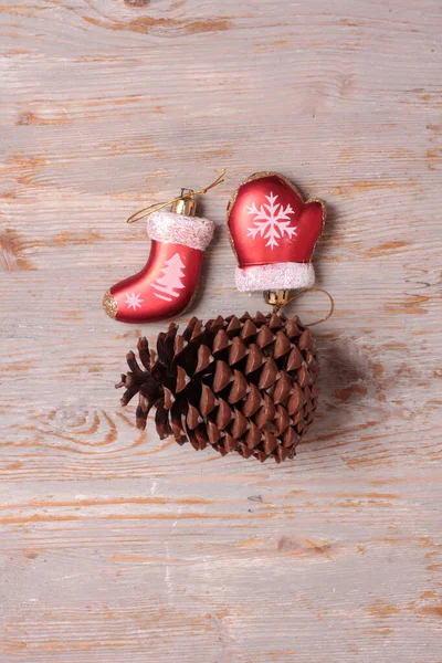 Vánoční Hračky Kornout Dřevo Pozadí Nového Roku — Stock fotografie