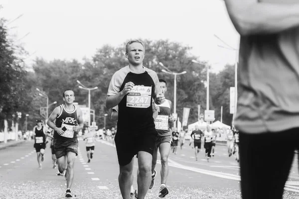 September 2018 Minsk Belarus Unknown Participants Run Street Minsk Marathon — Stockfoto