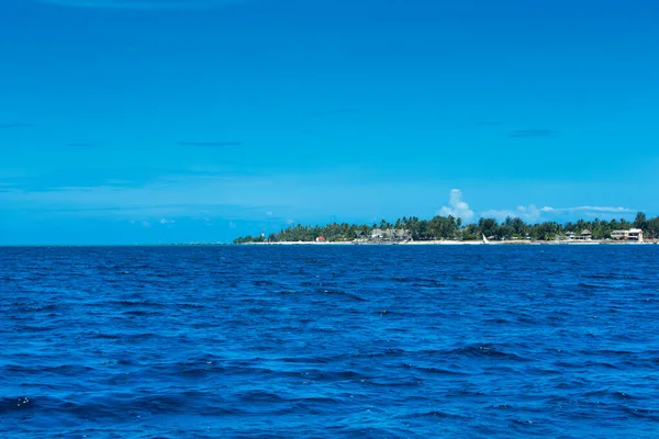 Bellissimo Cielo Mare Azzurro Spiaggia Mare — Foto Stock