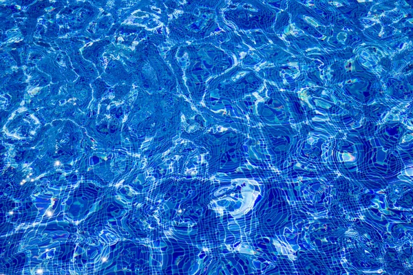 Yüzme Havuzunda Dalgalanma — Stok fotoğraf