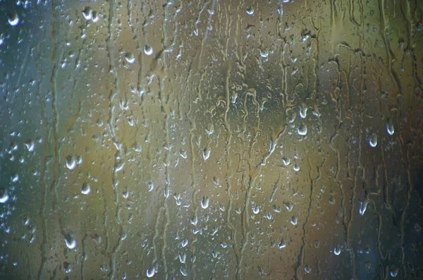 Σταγόνες Βροχής Στην Επιφάνεια Των Γυαλιών — Φωτογραφία Αρχείου