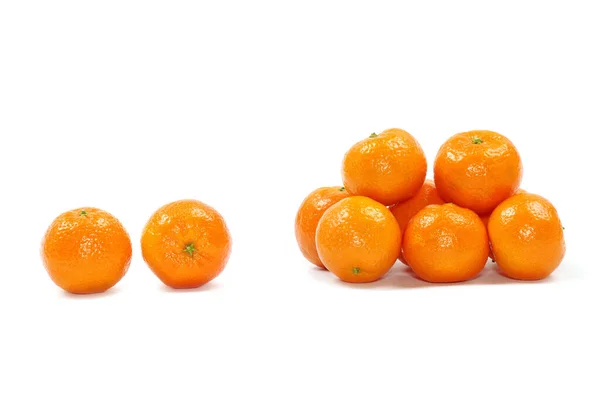 Mandarinen Oder Mandarinen Isoliert Auf Weißem Hintergrund — Stockfoto