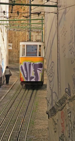 Kabelbaan (lift) in Lissabon, portugal — Stockfoto