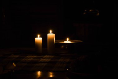 Geleneksel Türk hamamı mum ışığıyla aydınlatıldı