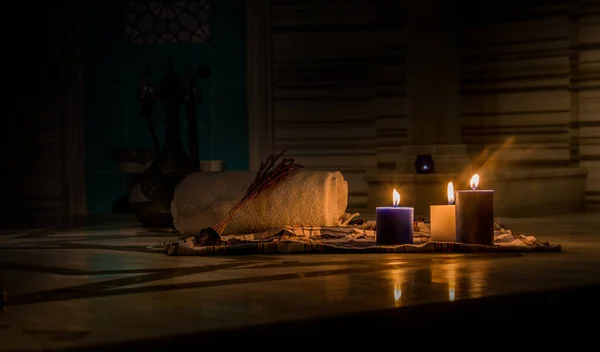 Banho Turco Tradicional Iluminado Pela Luz Velas — Fotografia de Stock