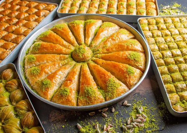 Güne başlamak için sabah kahvaltısı.
