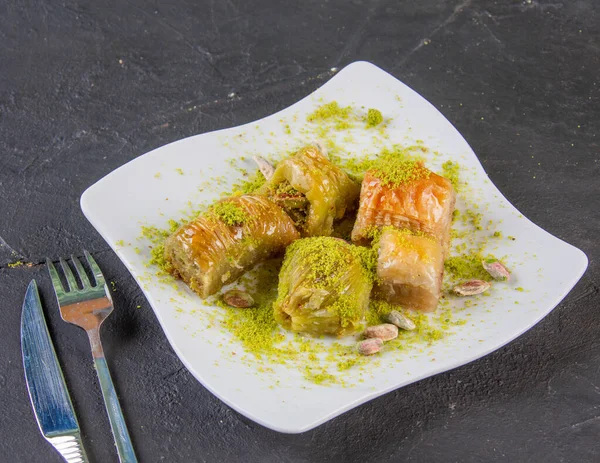 Güne başlamak için sabah kahvaltısı.