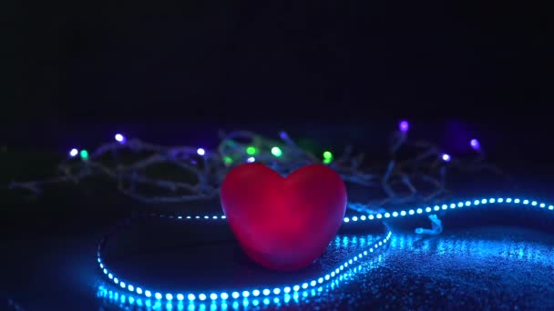 Cuore Amorevole Tra Luci Led — Video Stock