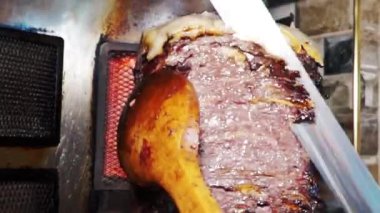 Geleneksel Türk Donör Kebap eti.