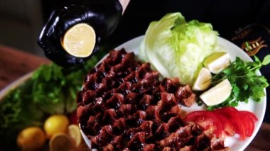 Anadolu 'da yapılan geleneksel bir yemek.