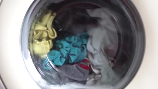 Time Clean Your Clothes — Stock Video