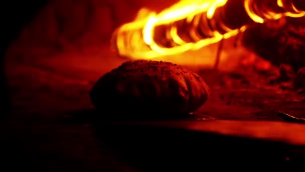 Ekmek Hamur Işlerini Mahallede Halka Açan Fırınlar — Stok video