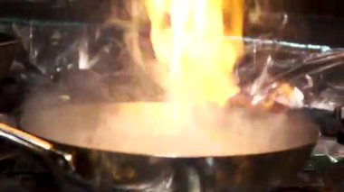 Konya şehrinin geleneksel yiyecek ve tatlıları