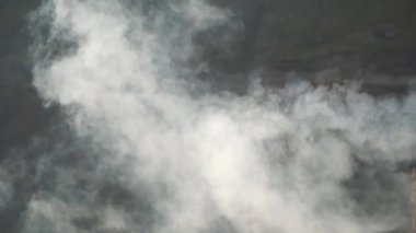 Soba evin içinde yanıyor.