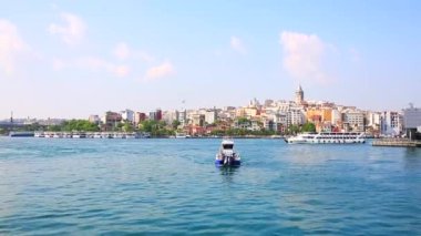 23 Mayıs 2016, Türkiye. Galata Köprüsü 'nden İstanbul' un gün batımı manzarası.