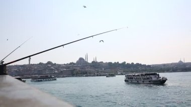 23 Mayıs 2016, Türkiye. Galata Köprüsü 'nden İstanbul' un gün batımı manzarası.