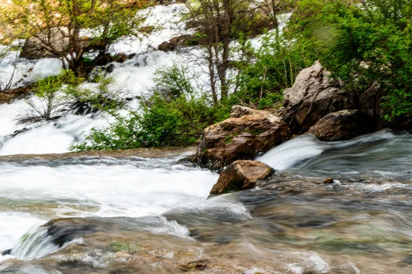 Natural Stream Emerging Point Mountain — Fotografia de Stock