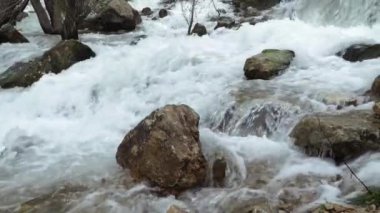 Tarım arazilerinin sulama sistemlerinin resmi