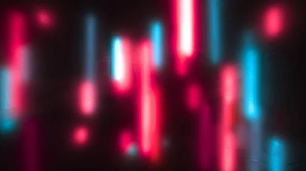 抽象的なライトバーの背景 暗色のバーガンディレッドの背景に対する垂直シアンと赤のネオンラインを強調 — ストック写真
