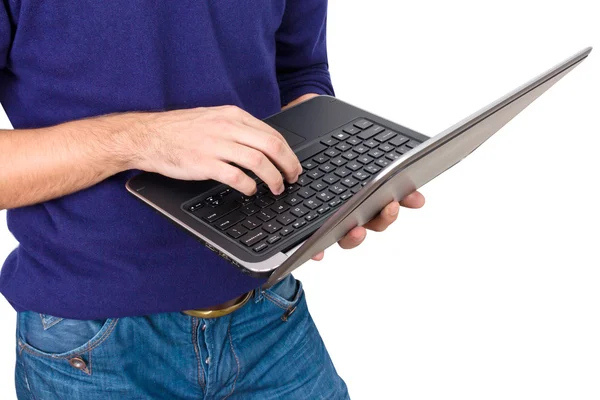 Laptop in der hand — Stockfoto