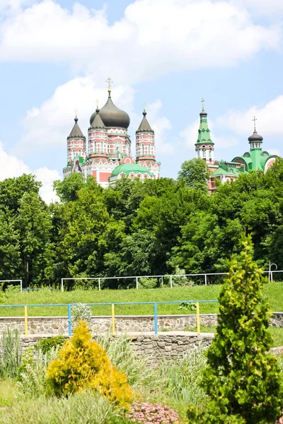 Park with church — Stock Photo, Image