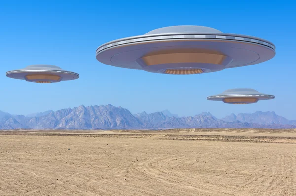 Ufo の砂漠で — ストック写真