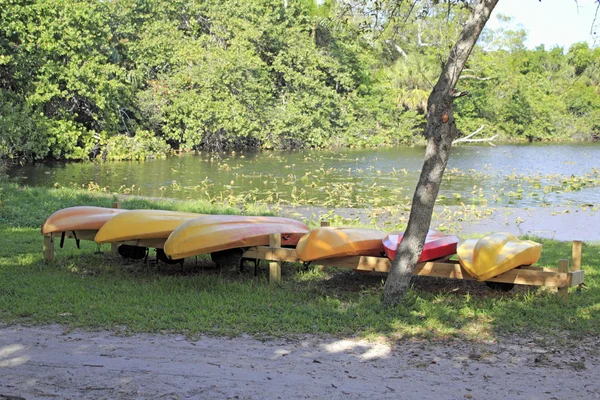 Alquiler de kayaks — Foto de Stock