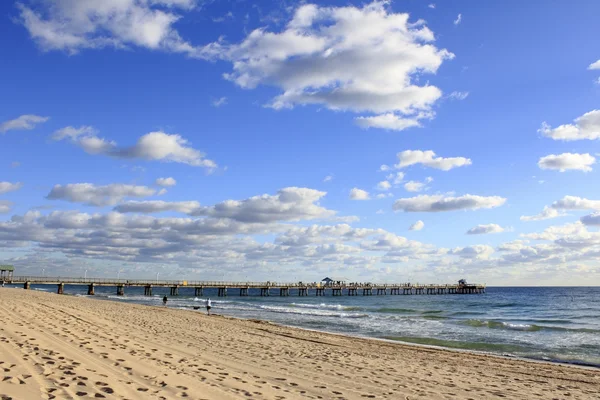 Anglins Fishing Pier, Lauderdale dal mare — Foto Stock