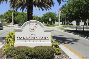 Oakland Park, Florida Welcome Sign clipart