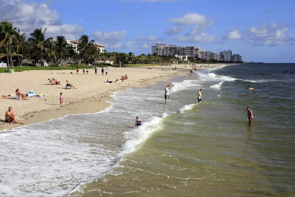 Lauderdale am meer am tag — Stockfoto