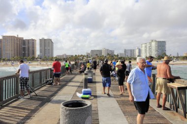pompano beach iskelesinden balıkçılık