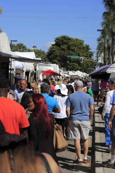 People at Las Olas Art Fair — Stock Photo, Image