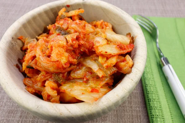 Fermented Napa Cabbage Radish Spices Recipe Prepared Served Wood Bowl — Stok Foto