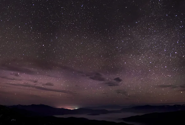 多云的明星之夜 — 图库照片