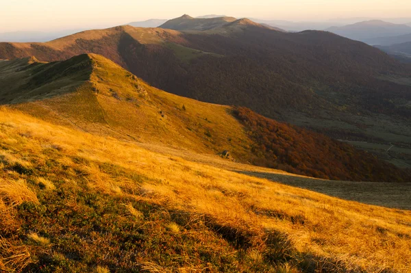 동쪽 Beskids입니다. Carpathians 산 — 스톡 사진