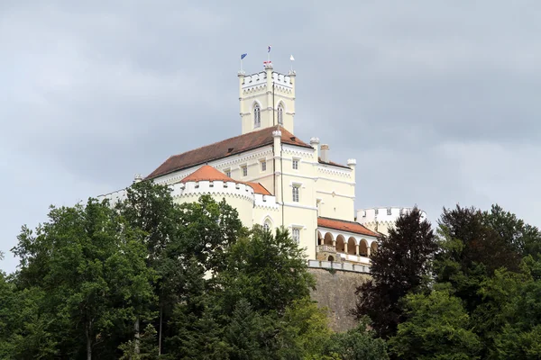 Hrad na kopci — Stock fotografie