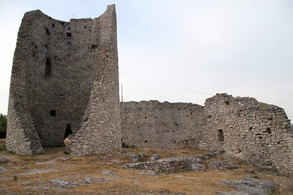 Ruined fortress — Zdjęcie stockowe