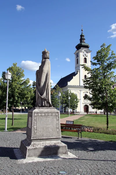 Pomnik i Kościół — Zdjęcie stockowe