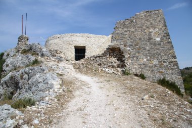 kale kalıntıları