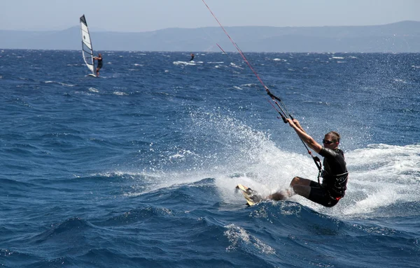 Vento e kitesurf — Foto Stock