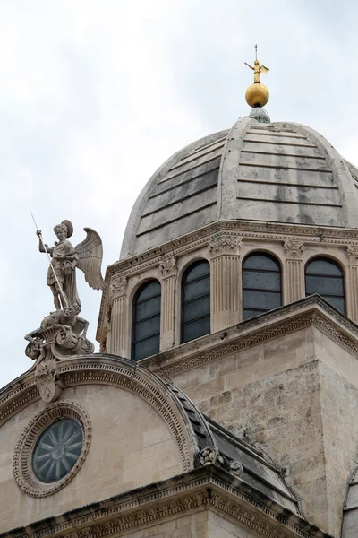 Собор у Shibenik — стокове фото