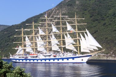 White Yat