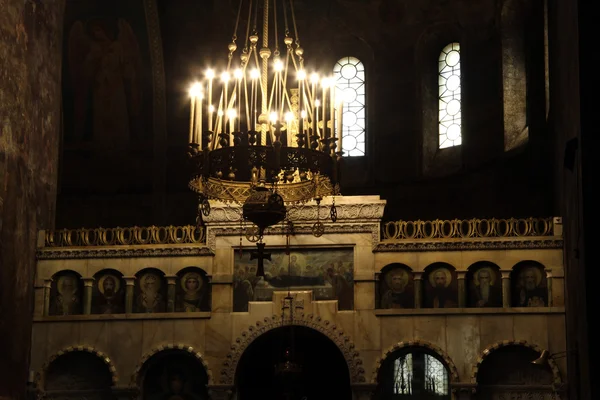 Ljus i kyrkan — Stockfoto