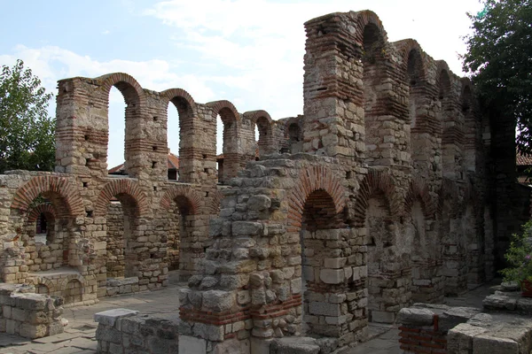 Rovine della chiesa — Foto Stock