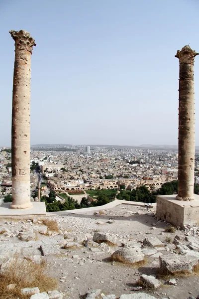 Două coloane — Fotografie, imagine de stoc