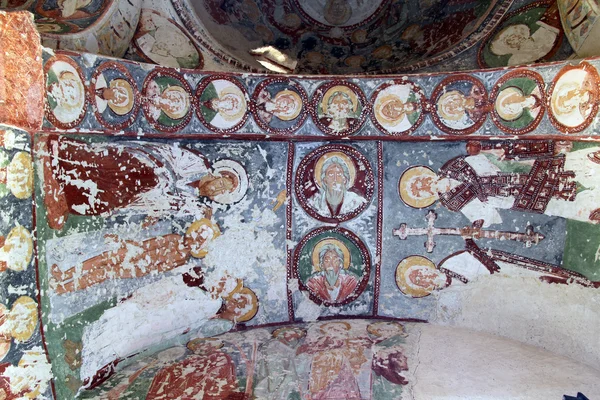 Obrazy w Kościół w jaskini — Zdjęcie stockowe