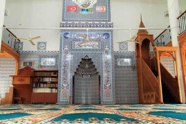 Wewnątrz meczetu — Zdjęcie stockowe