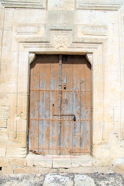 Deur van de kerk — Stockfoto