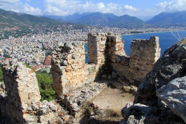 kale kalıntıları