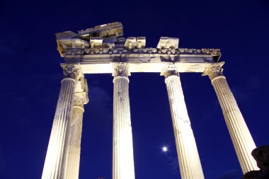 gece Apollon Tapınağı